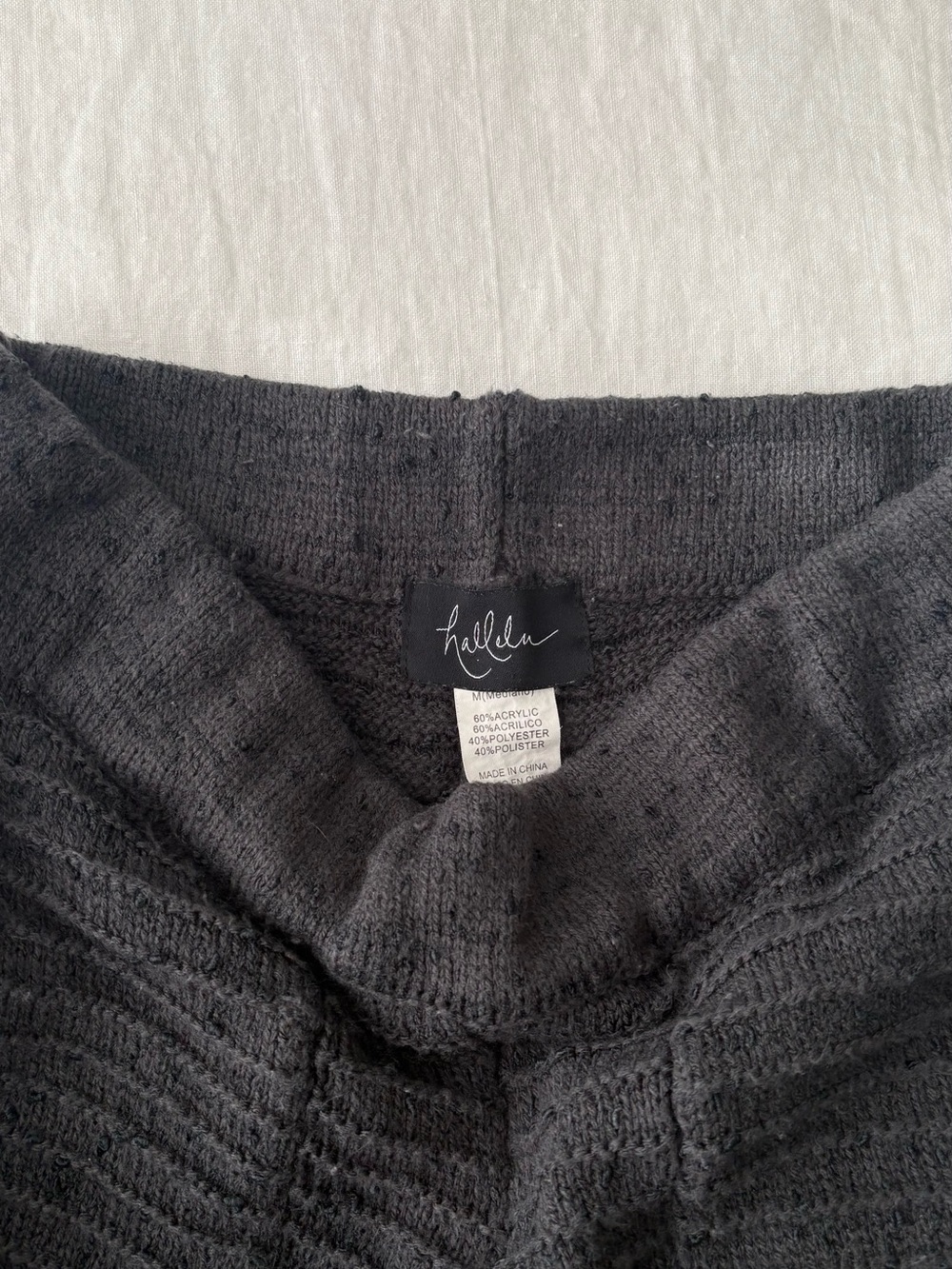 Matching Knit Set - Picture 2 of 3